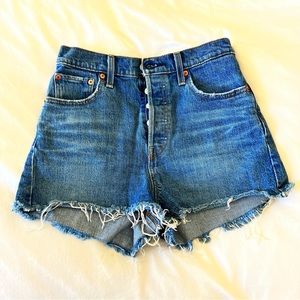 Levi’s Ribcage Short Size 26